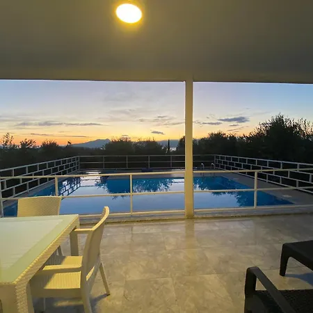 Mavi Boncuk Hotel